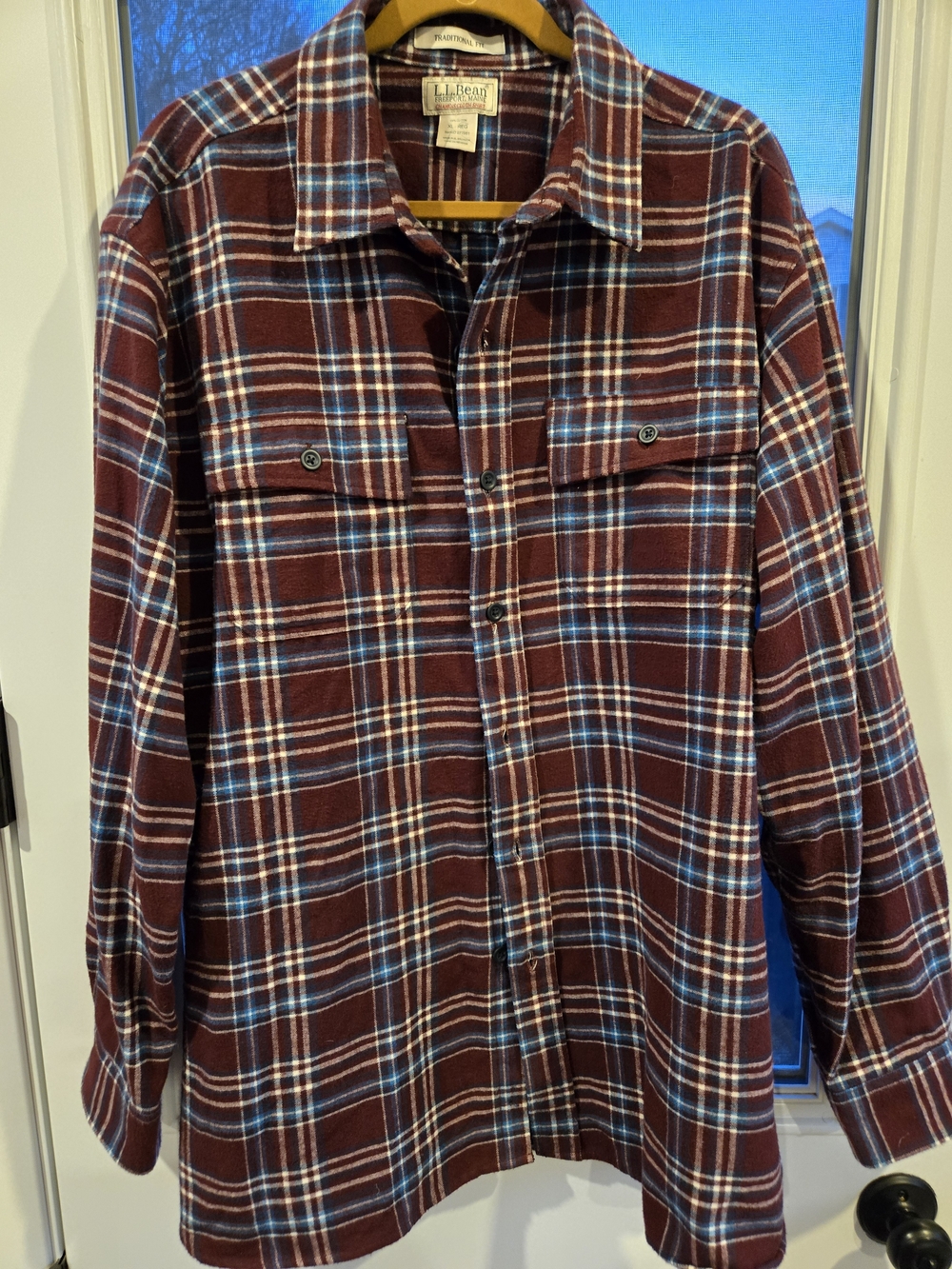 VTG L.L. Bean Burgundy, Blue & Cream Plaid Heavy Flannel Shirt Jacket Men's XL